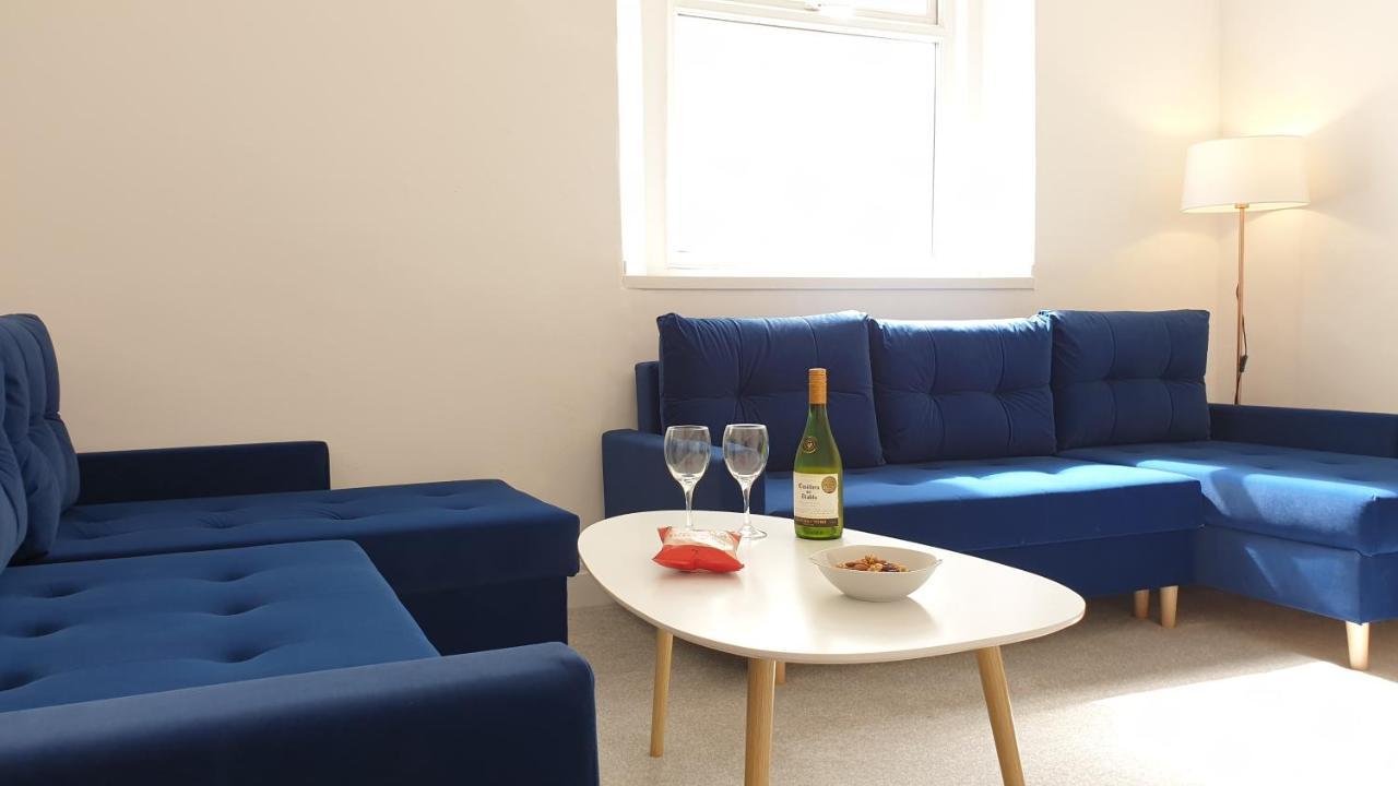 Snowdon Retreat Villa By Seaside ลันดิดโน ภายนอก รูปภาพ